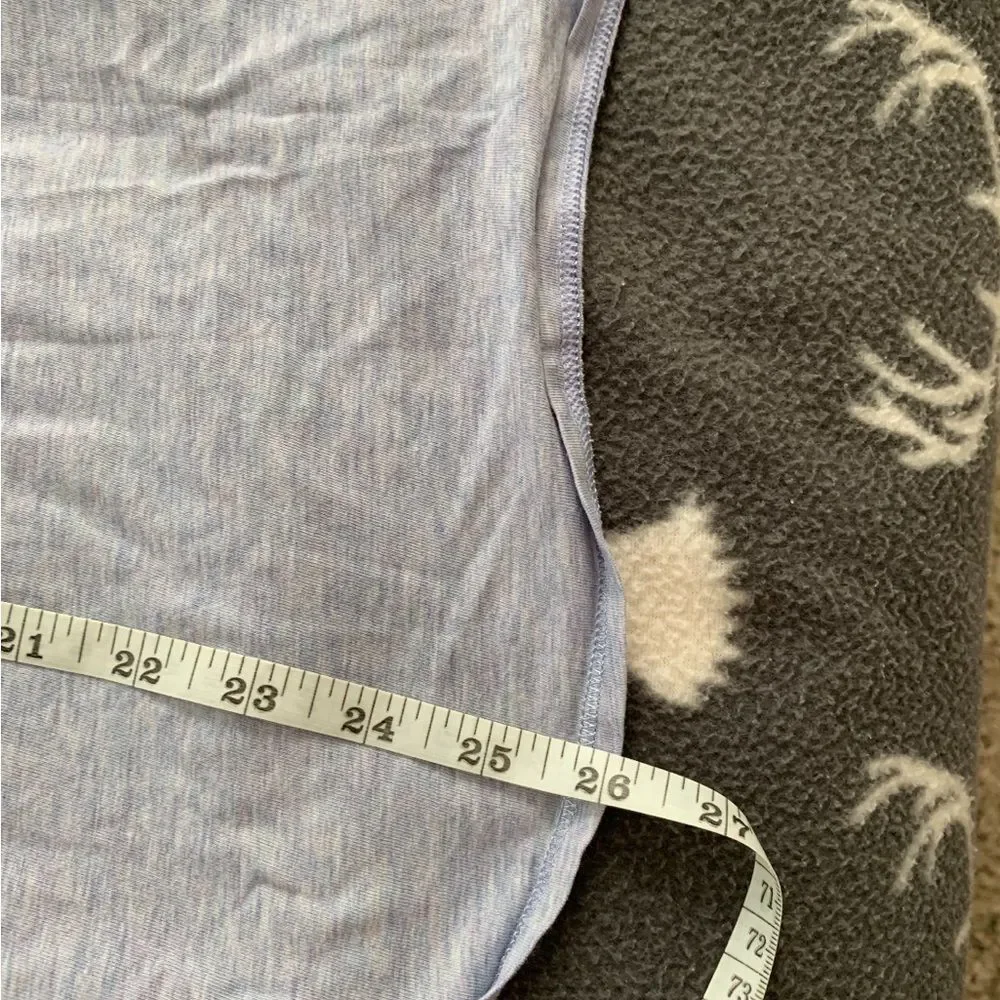Lululemon all tied up light blue tank size 2